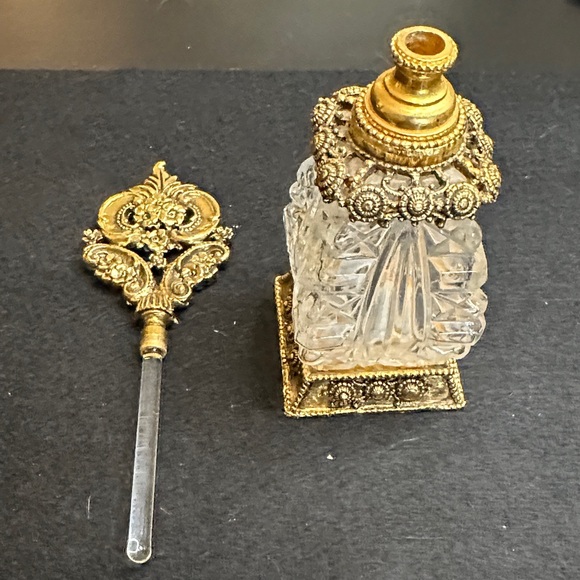 Ornate Gold and Clear Glass Perfume Bottle - Picture 2 of 3